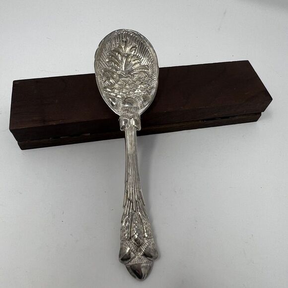 Vintage Silver Plated Ornate Pineapple Pinecone Design Fruit Spoon - Picture 1 of 8